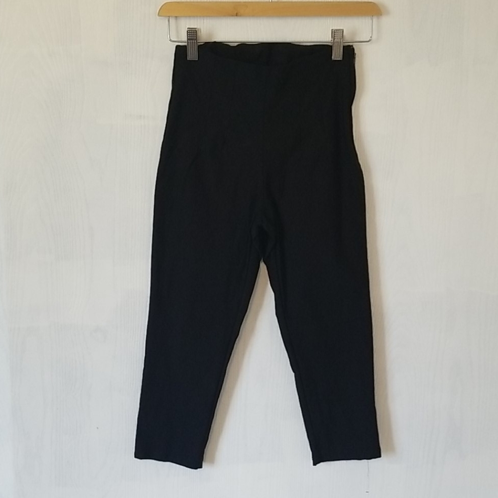 Double Trouble apparel peddle pushers/clam diggers